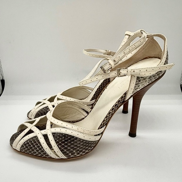 Gucci Shoes - Picture 4 of 12